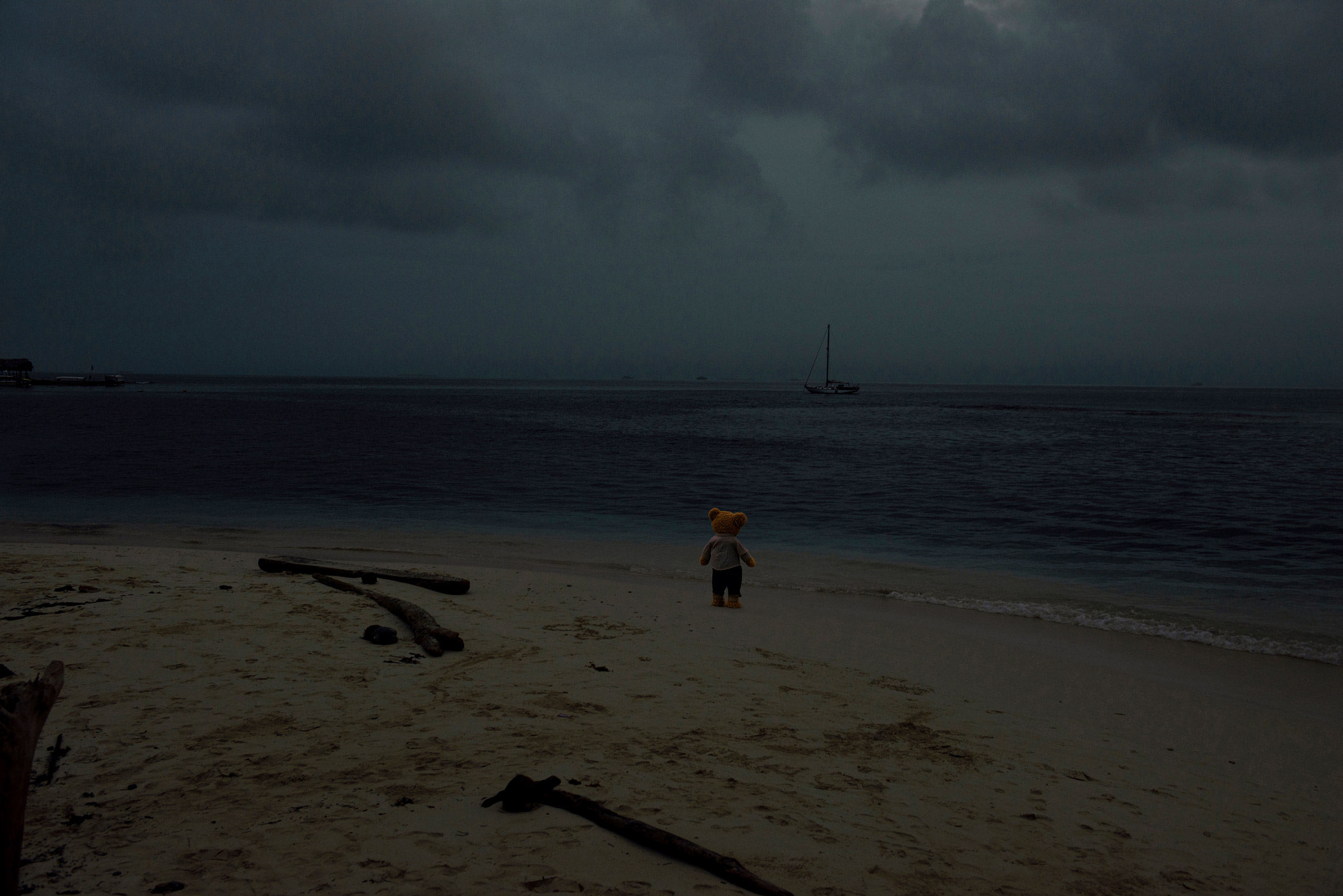 Beyond Solitude — psychological art by Andres Galan